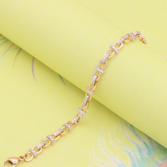 "Elegant Rose Gold Bracelet with Sparkling Link Detailing, XPBL0839 - Picture 2 of 12